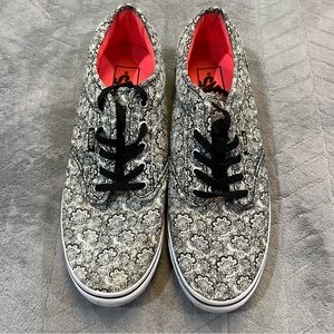 VANS Women’s Size 8.5 Sneakers Tennis SHOES FLORAL Black White Pink
